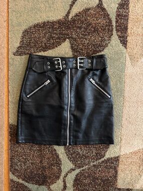 Topshop Black Faux Leather Zip-Front Mini Skirt with Double-Buckle Waist